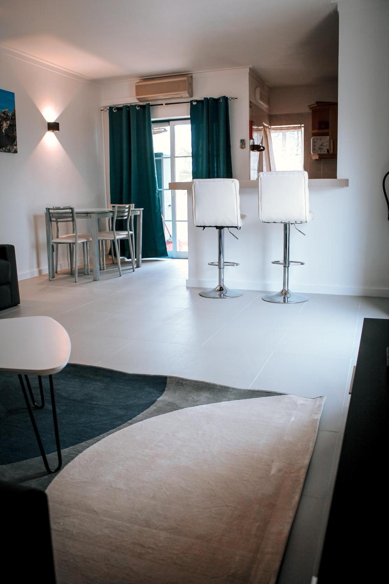 Alvor - Vitors Plaza Apartamento Portimao Exterior photo
